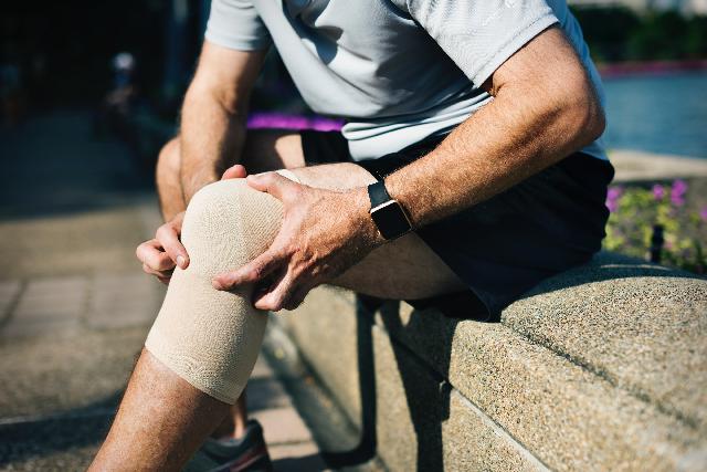 What are the ways through which you can reduce joint pain?